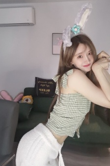 13学生小美女洗澡裸体视频